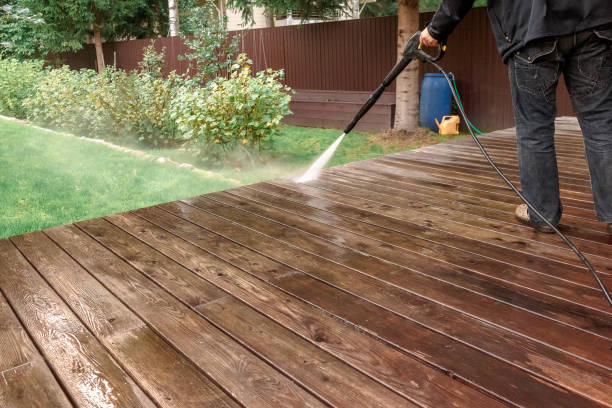 Best Driveway Pressure Washing  in Englewood, FL
